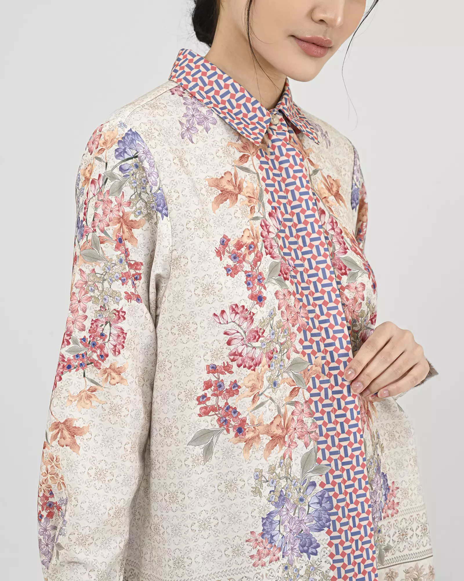 Geulis.id GAMI SHIRT - Cream