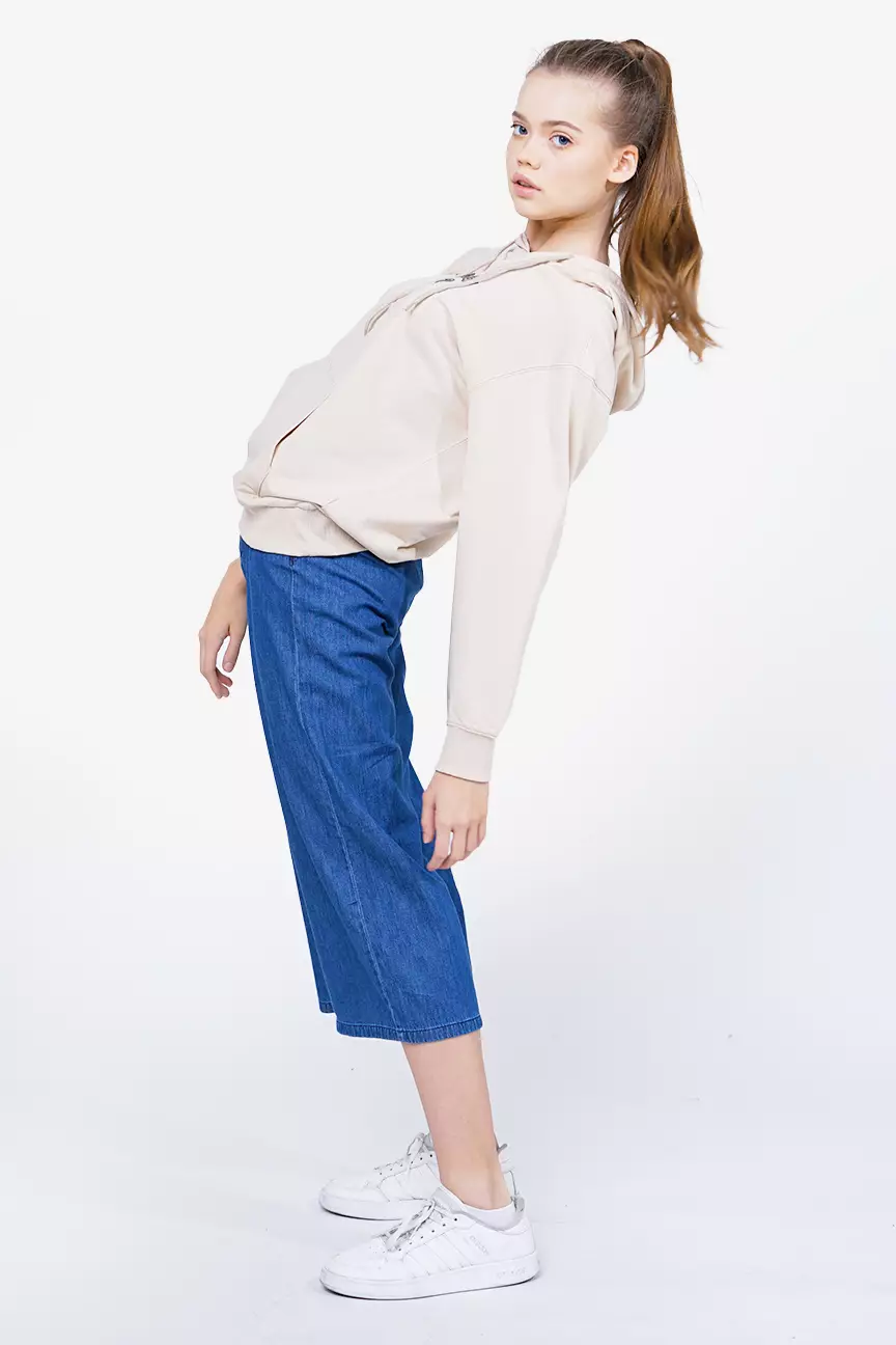 Sweater Hoodie Wanita Ghina Cream