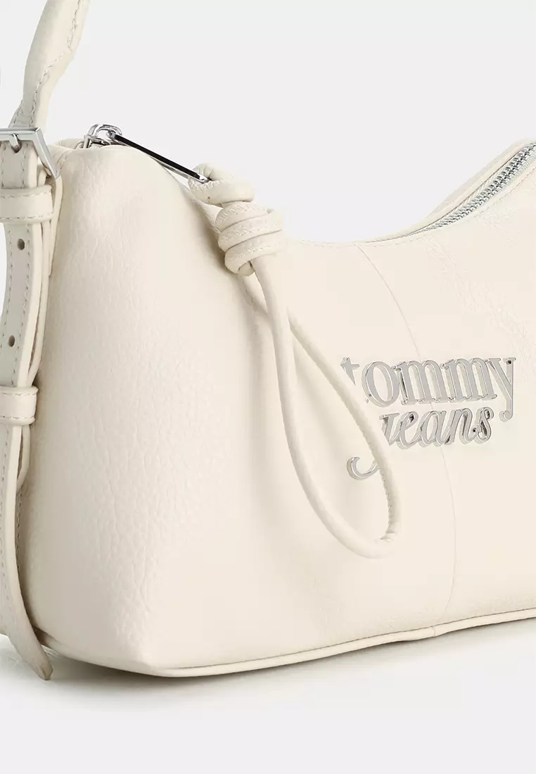 Bold Shoulder Bag