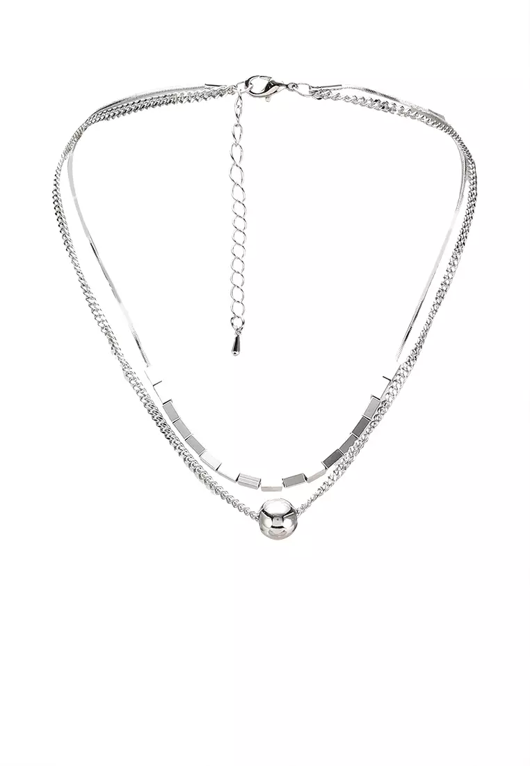 Red black clearance and white necklace