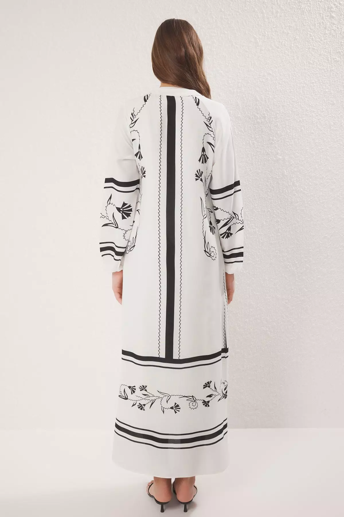 Ecru Floral Kaftan Tassel Detailed Woven Dress Tctss25Eb00102