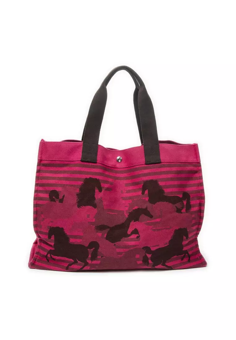 Pre-Loved Chevaux En Camouflage Beach Bag