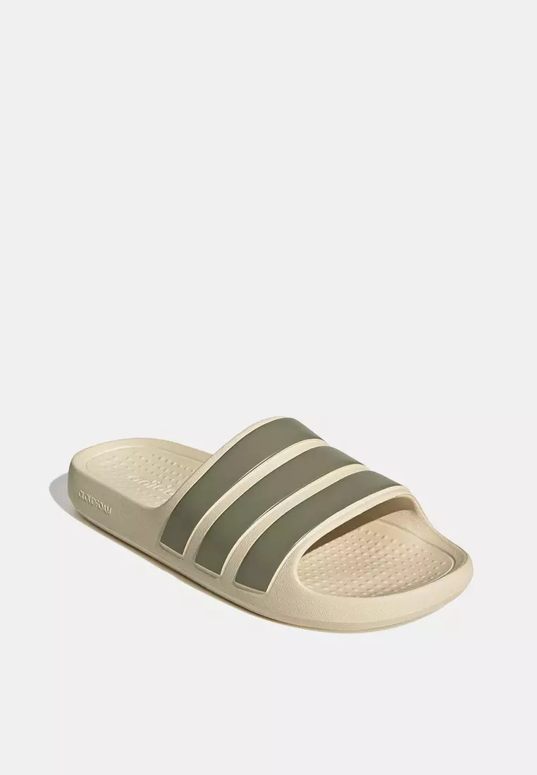 Adilette Flow Slides
