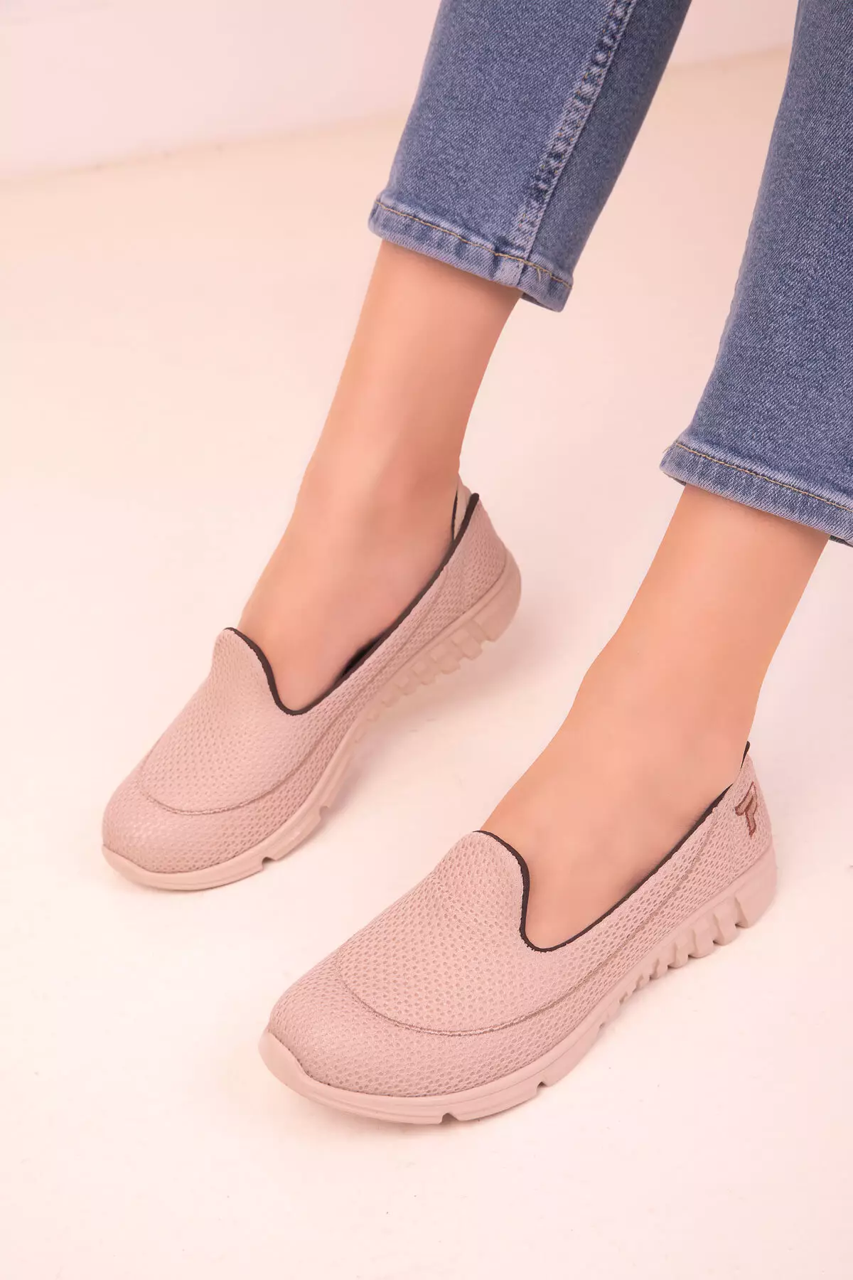 Nude Women's Sneaker 18113