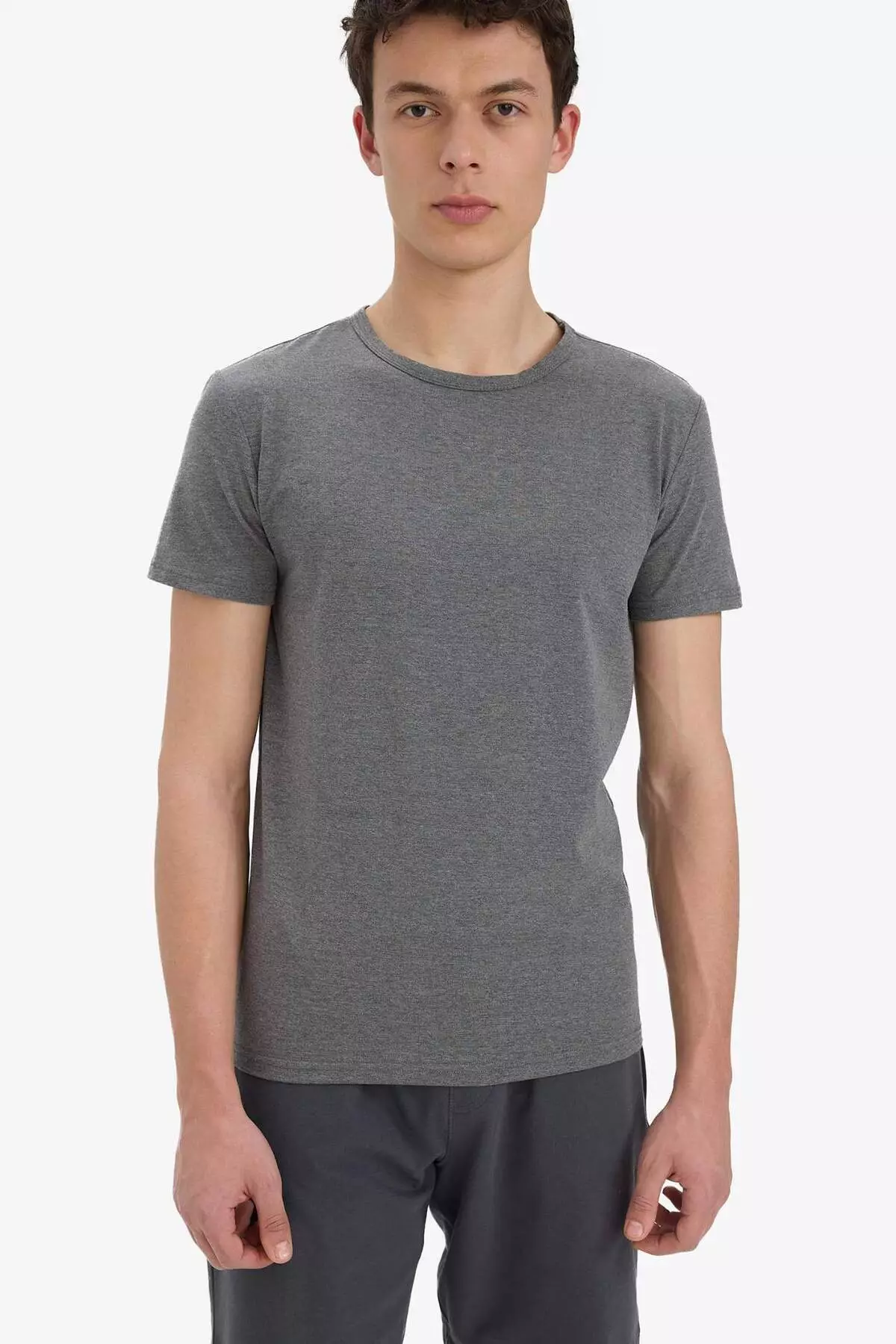 Slim Fit Slim Fit Crew Neck Top L4885Az25Sp