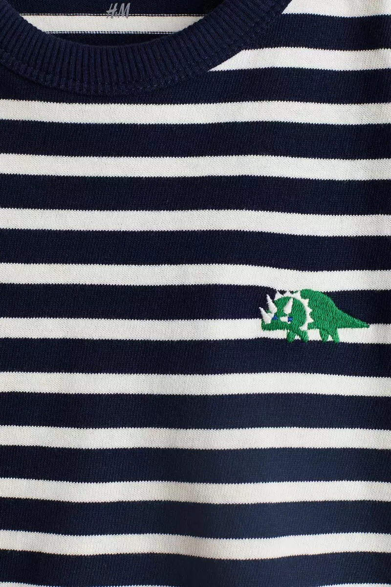 Long-sleeved cotton T-shirt