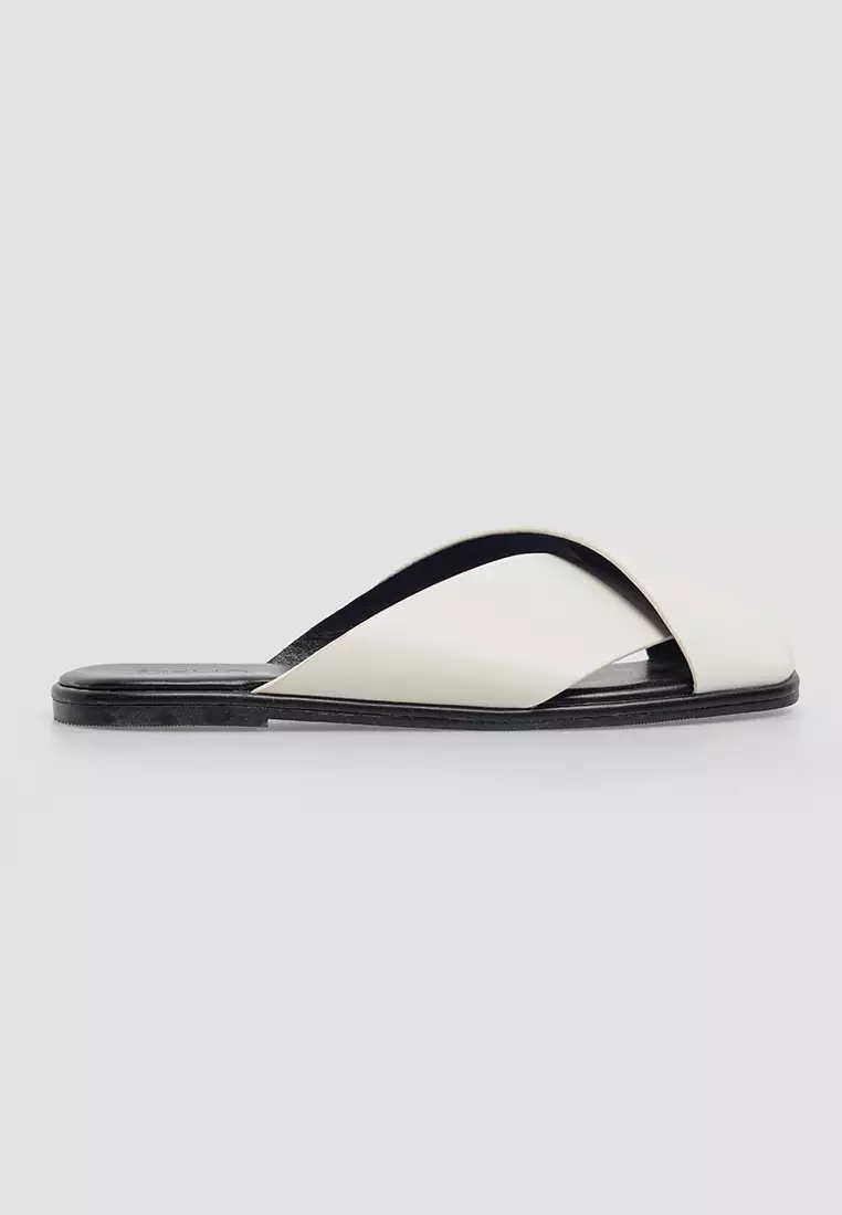 Discount on Memo  shoes - SKU: Cross Vegan Leather Slides