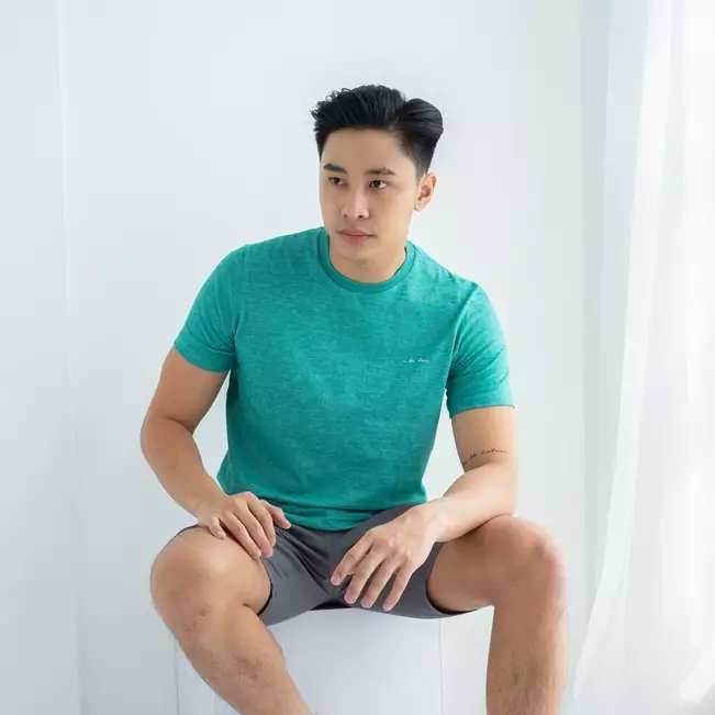 Kale Arthur Green / T-Shirt Polos Pria Lengan Pendek / Unisex Casual