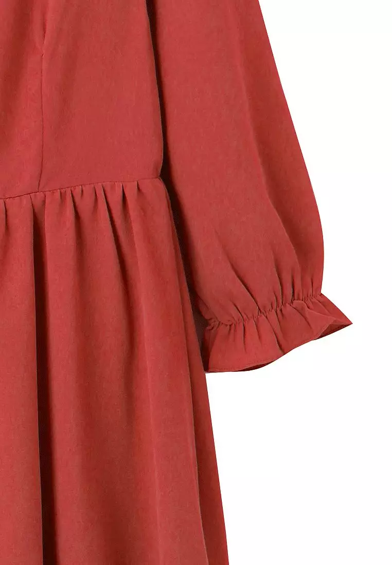 日系方領蕾絲滾邊荷葉拋袖短洋裝《DA9427》