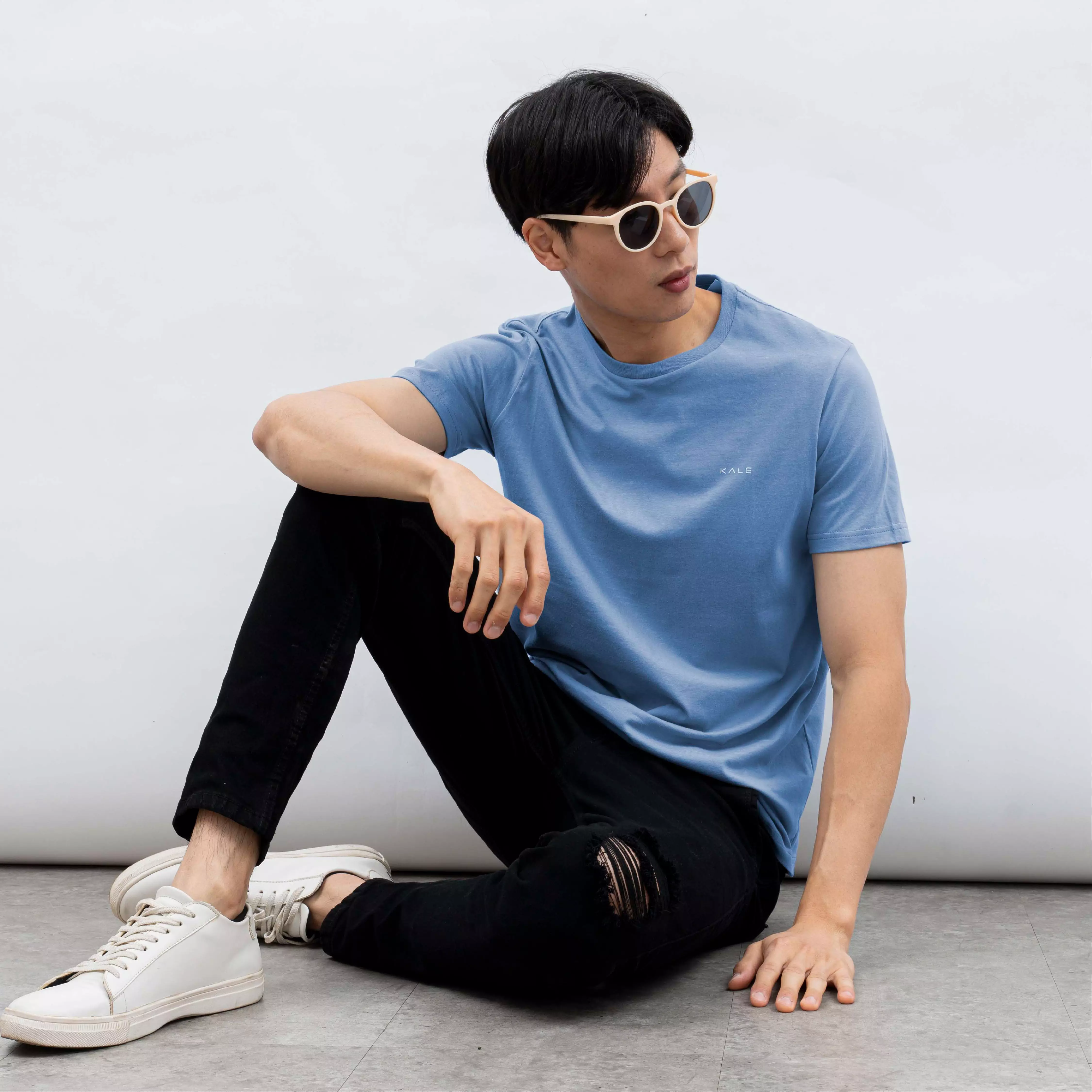 Kale Arion Steel Blue / T-Shirt Pria Lengan Pendek / Unisex