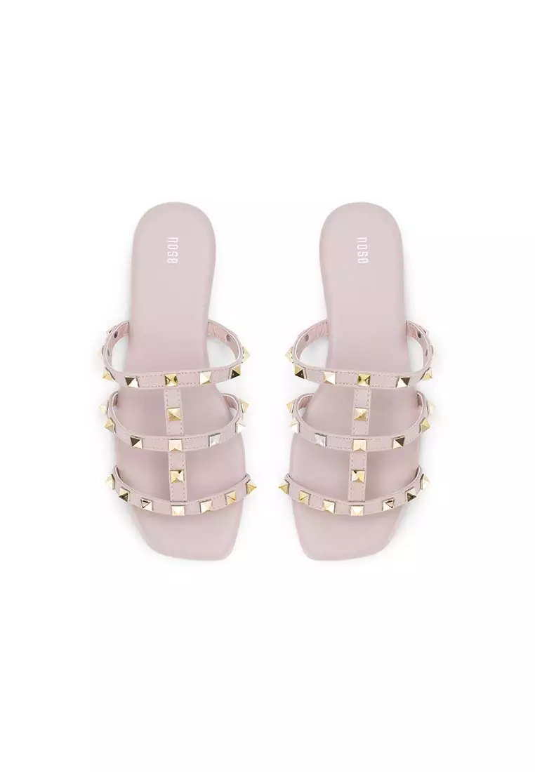 STUDDED FLAT SLIDE