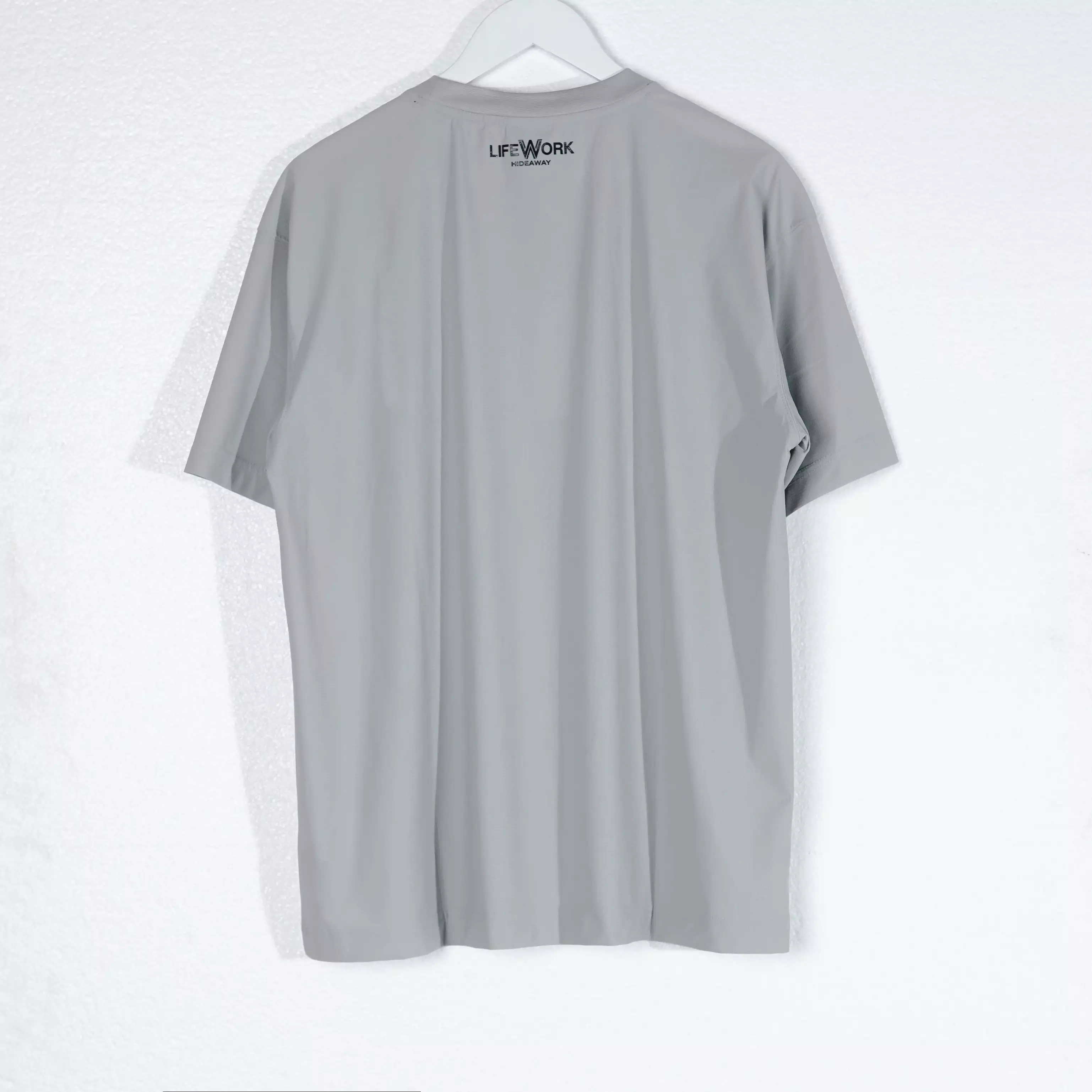 Kaos LIFE WORK RADOG PATCH POCKET GREY PERFORMANCE TSHIRT 100% ORIGINAL