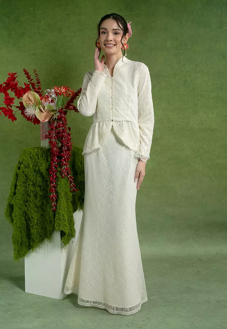 Adrianna Kebaya Lace Set