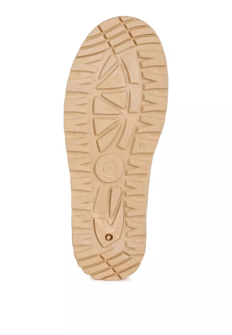 Embroidered Platform Classic Slip-On in Beige