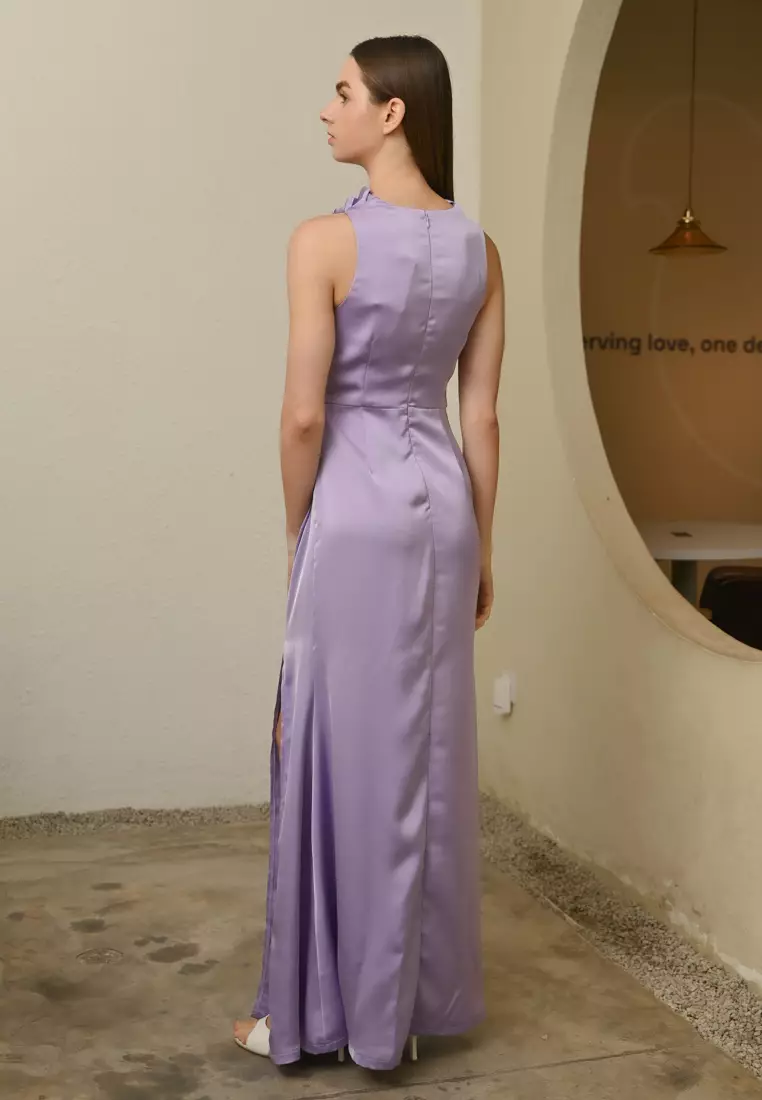 高领晚宴连衣裙