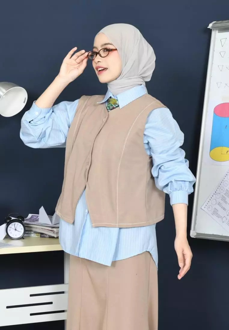 Rania Outer Rompi Wanita - Khaki M19130 R99S3