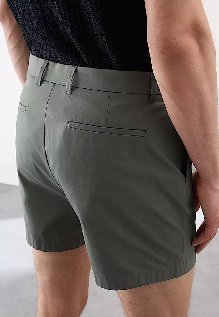 Regular Fit Super Lightweight Chino Shorts