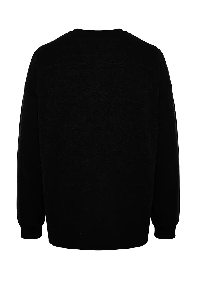 All black crew neck sweater outlet