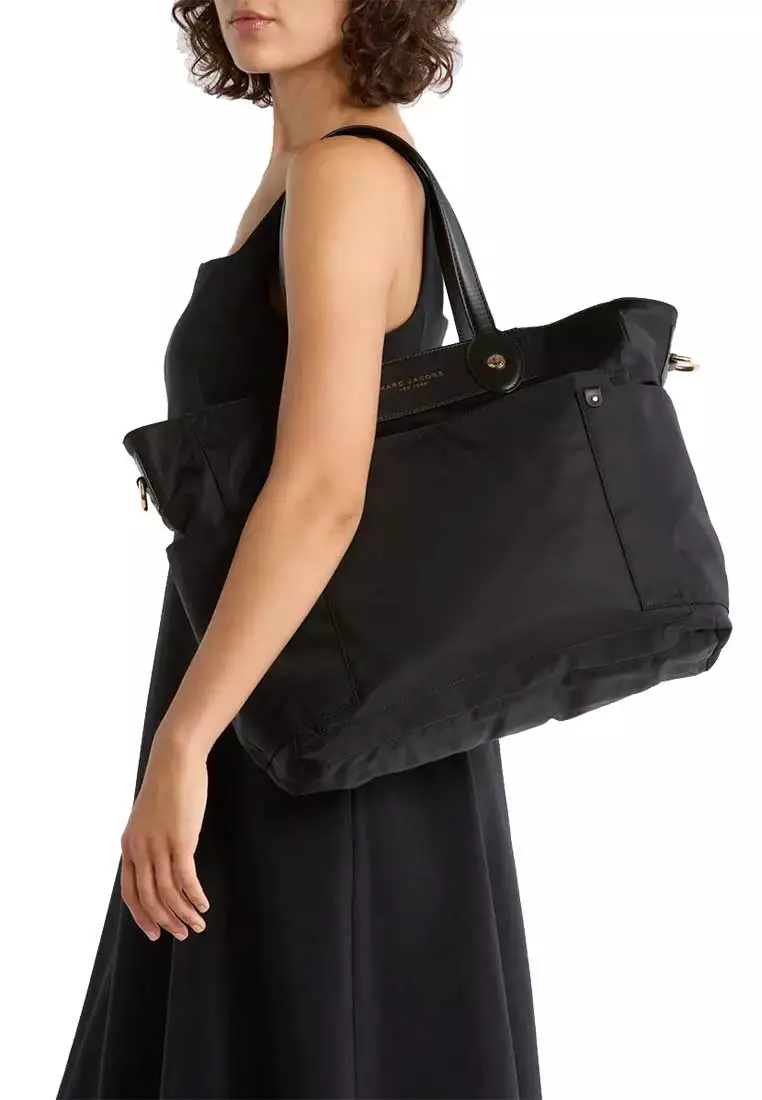 Preppy Nylon Baby Tote Bag Black 4P5HTT065H02