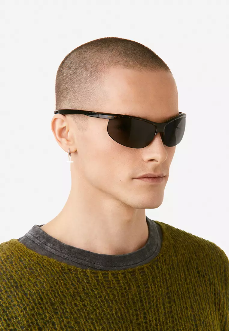 HAWKERS Vintage Carey Dark Grey Radiante Sunglasses For Men And Women, Unisex. Official Product Designed In Spain