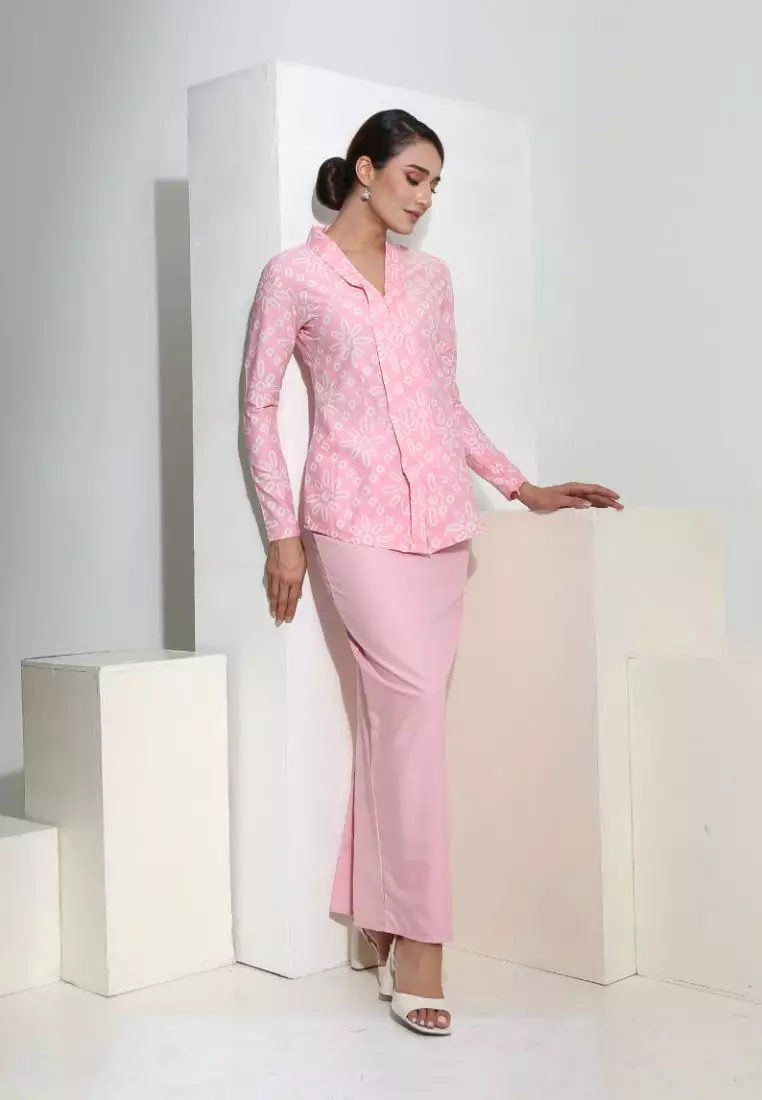 Kebaya Midi Batik Moden