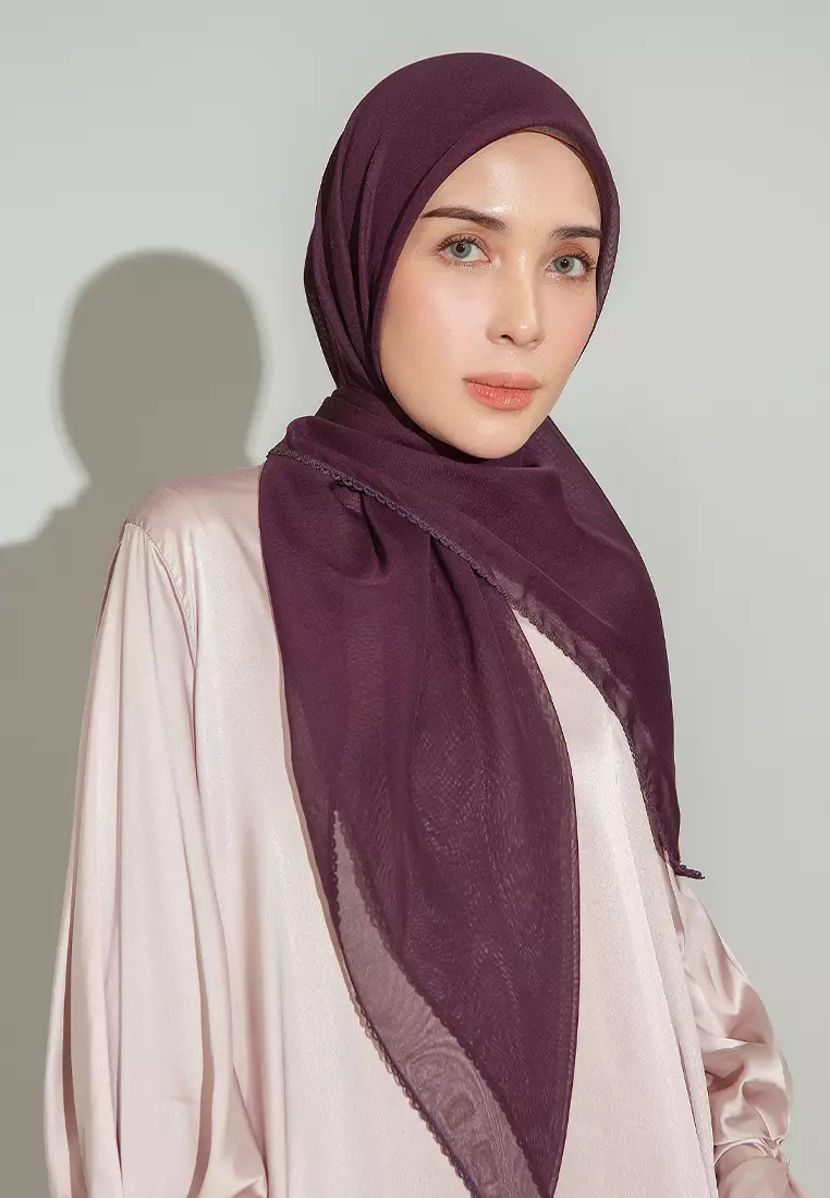 Paris Embroidery Signature Square (Lozy X Hamidah) Violet