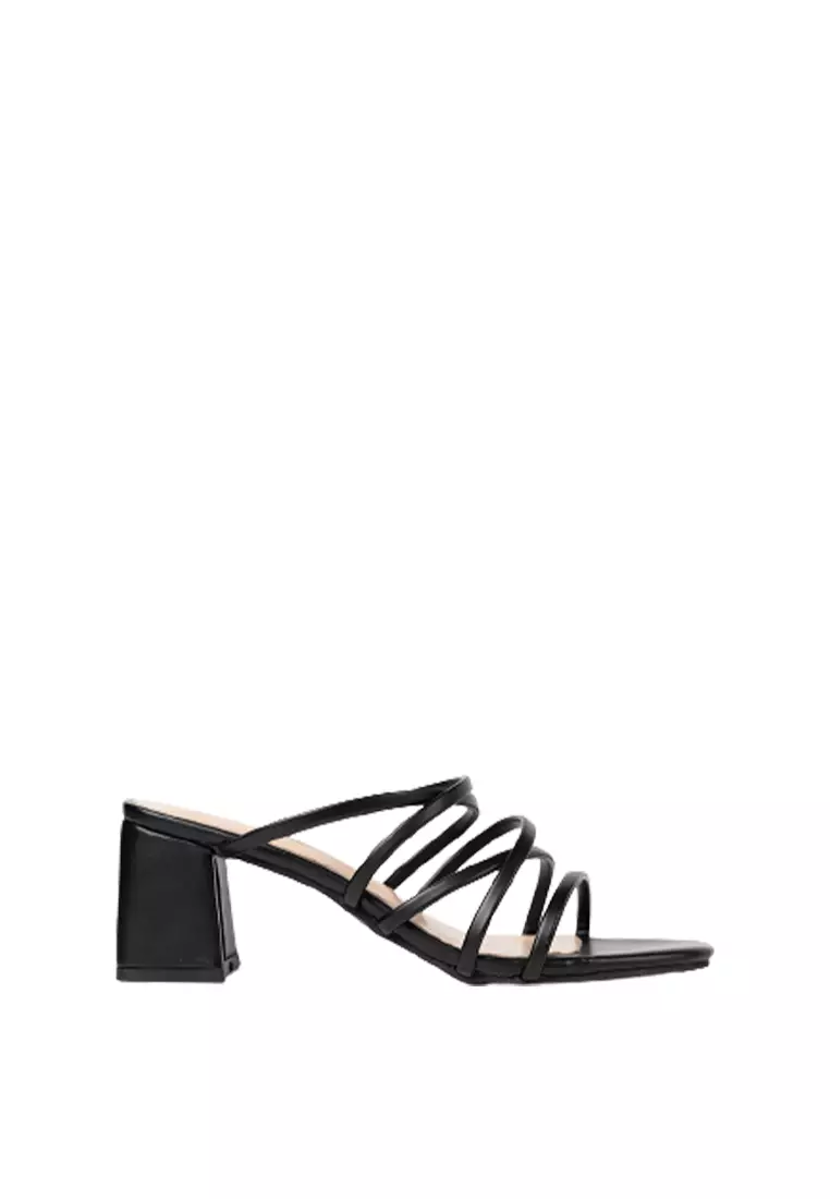 Mia valencia block heel bootie hot sale