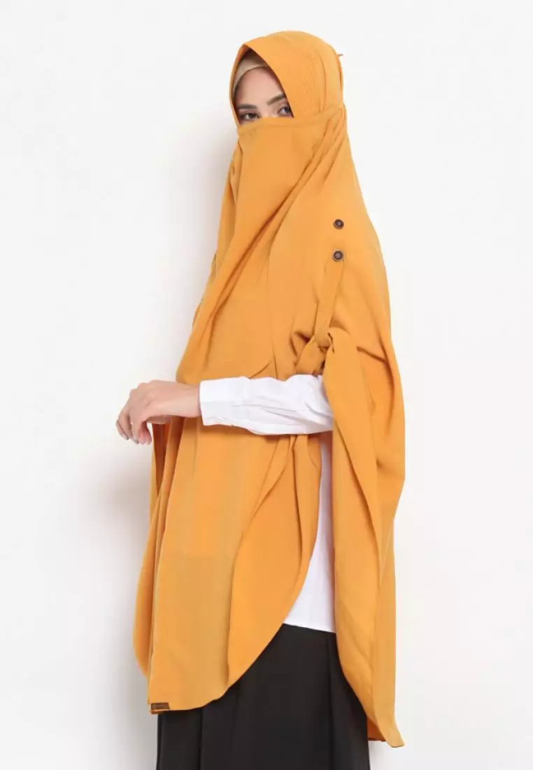 Queenza Zayidan French Khimar Hijab Jahida Button - Hazelnut