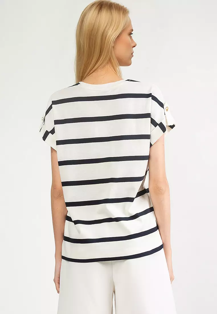 Gold Button Mdrn C-Nk Ss Tee