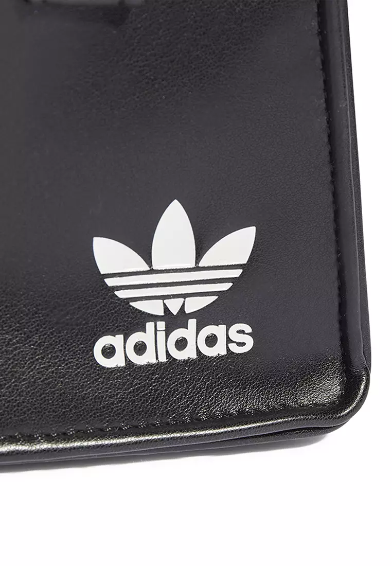 Adidas originals hotsell wallet