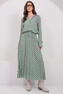 Green-Fuschy