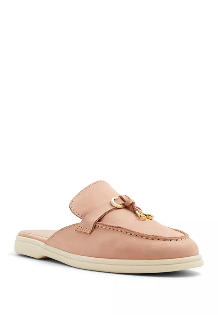 Kedoacien Slip Ons