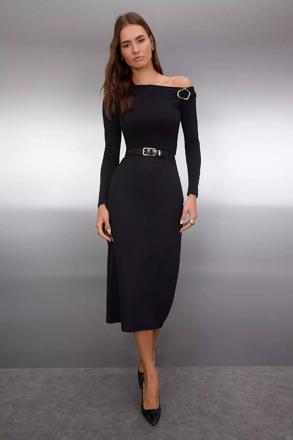 Black Fitted/Fits The Body Accessory Detailed Asymmetric Collar Flexible Knitted Blouse Twoaw26Bz00075