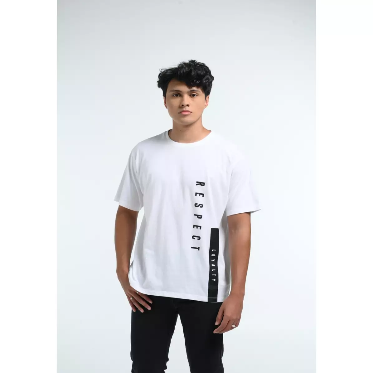 MANZONE Kaos Pria Lengan Pendek Flareon - White Colour WHITE