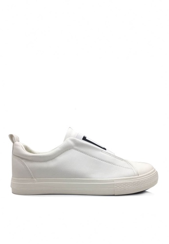 Twenty Eight Shoes white Elastic Slip-Ons Shoes VMC7086 0C89ASHBBDE88BGS_1