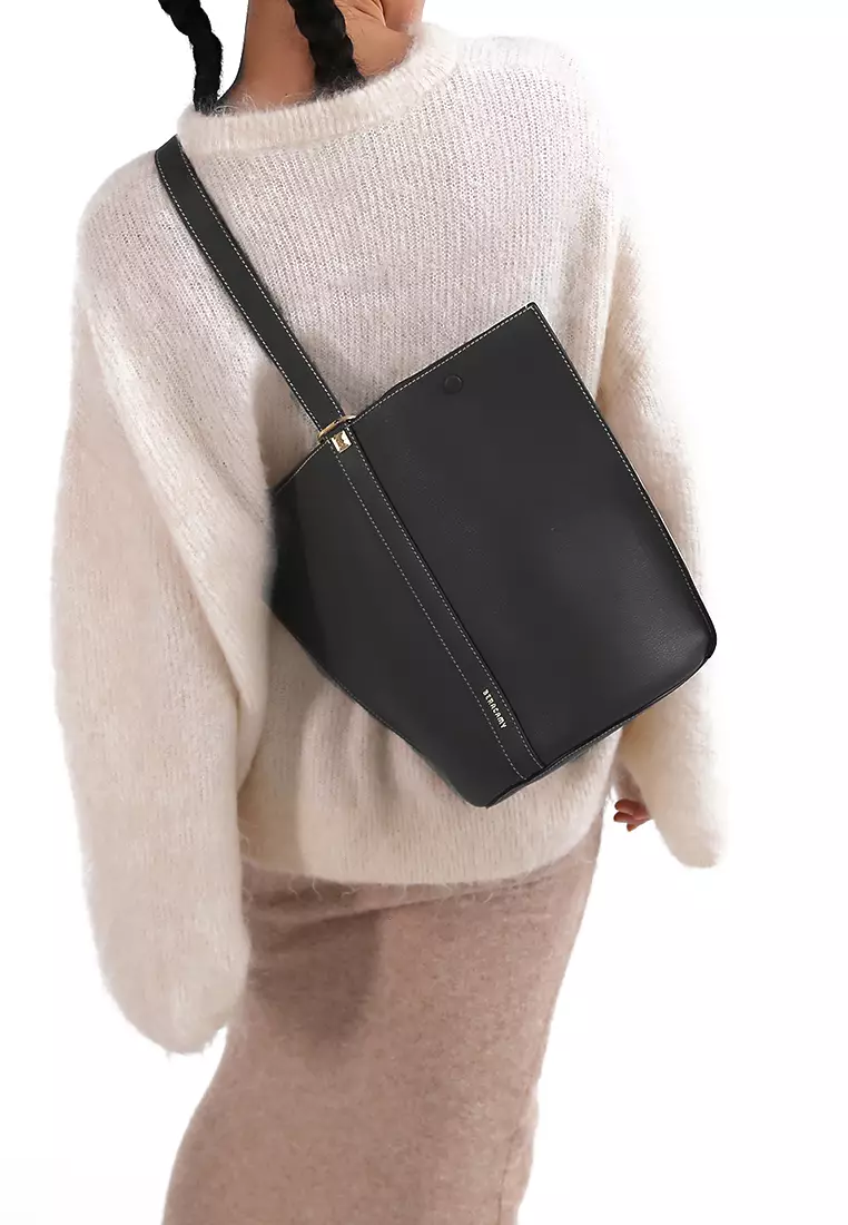 ORUKAMI Flat Hook Convertible Bucket Tote - Black