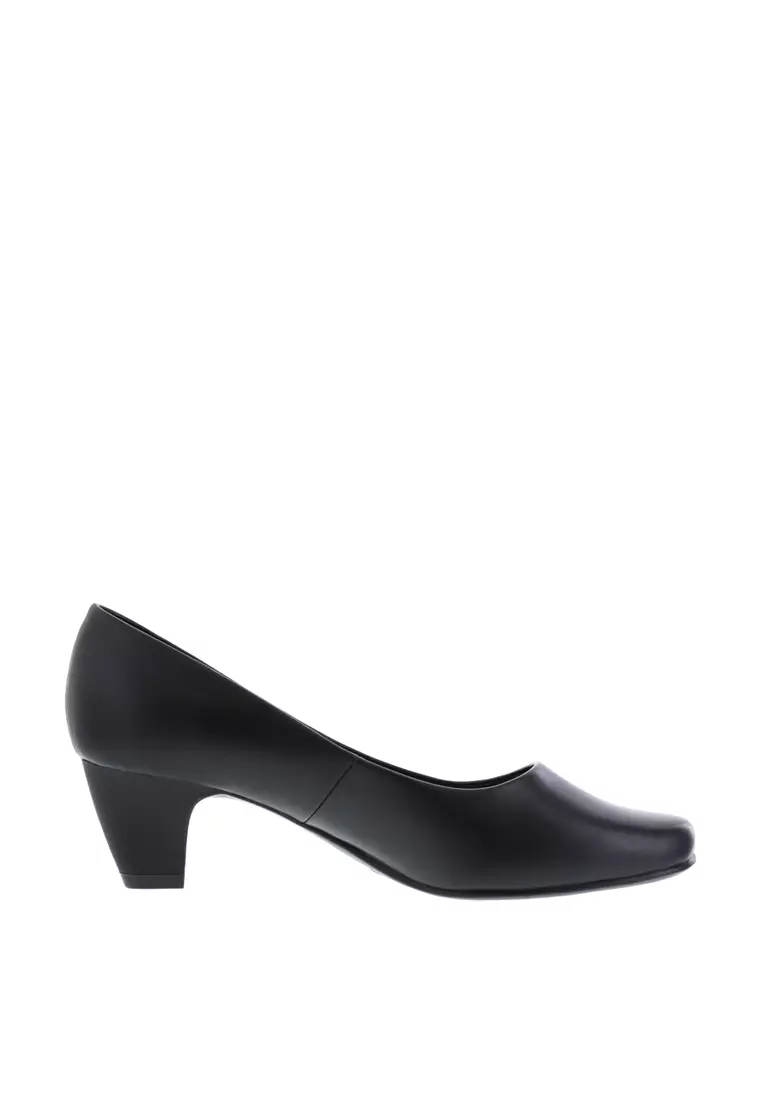 Discount on Comfort Plus By Predictions  shoes - SKU: Women's Wide Width Janis Pump