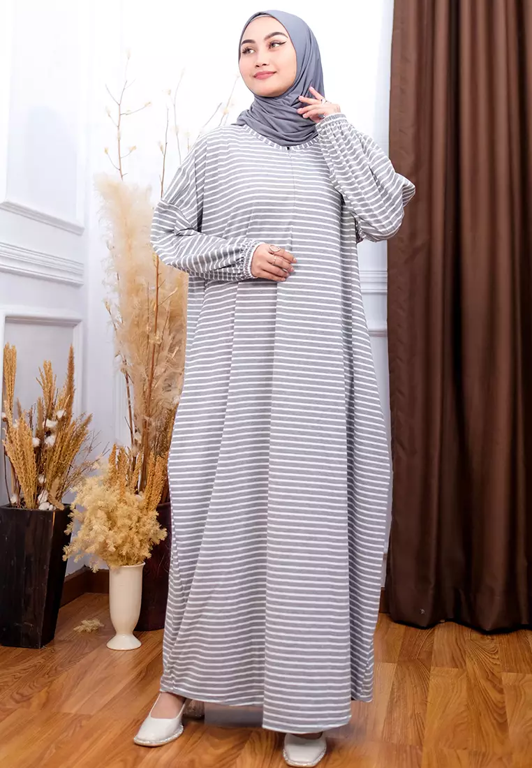 JV Hasanah New Abaya Shireen Big Stripes Dress Silver | Gamis Abaya Oversize Busui Lengan Batwing Full Karet