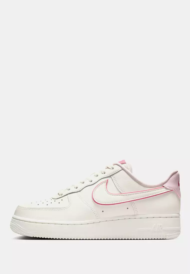 Air Force 1 '07 Essential Shoes