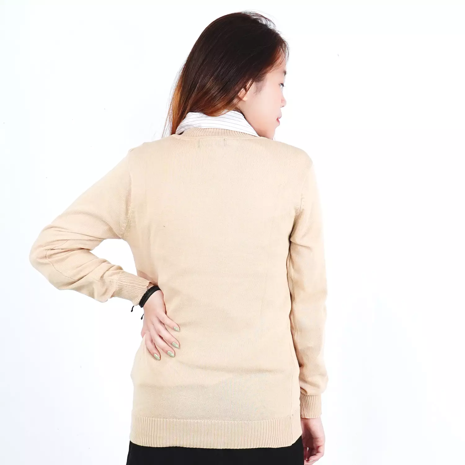 OKECHUKU Vanessa Sweater Rajut / Sweter Knit Wanita Tangan Panjang / Switer Leher V Basic Polos