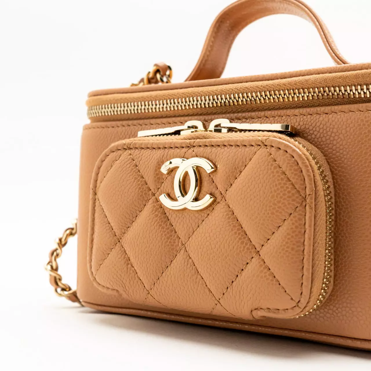 Vanity Clutch with Chain Caviar Caramel Ghw