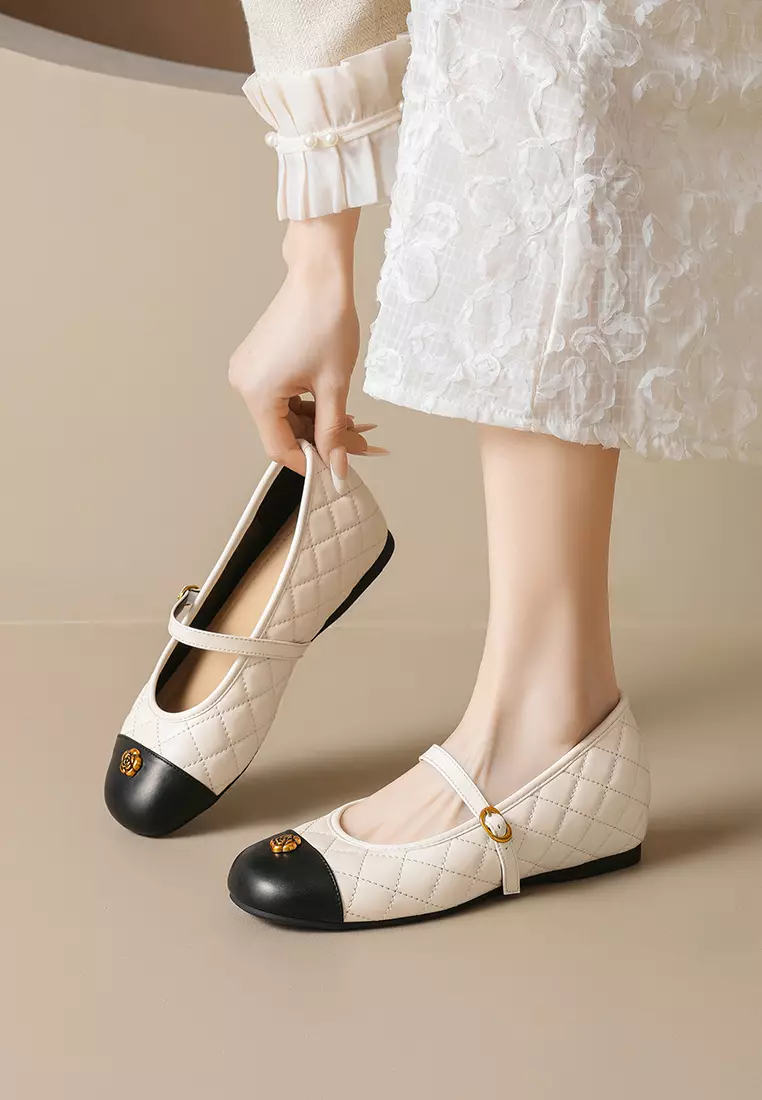 Camellia Quilted Mary Jane Shoes WW350-2