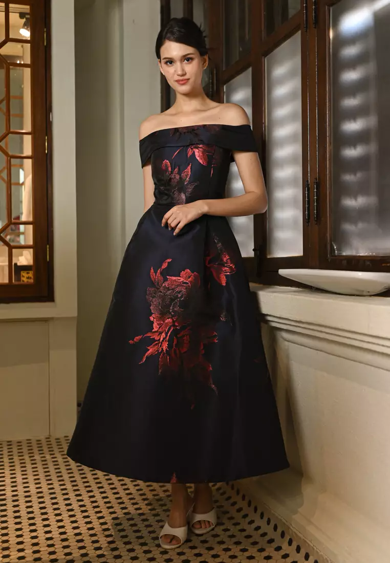 花卉露肩晚餐连衣裙