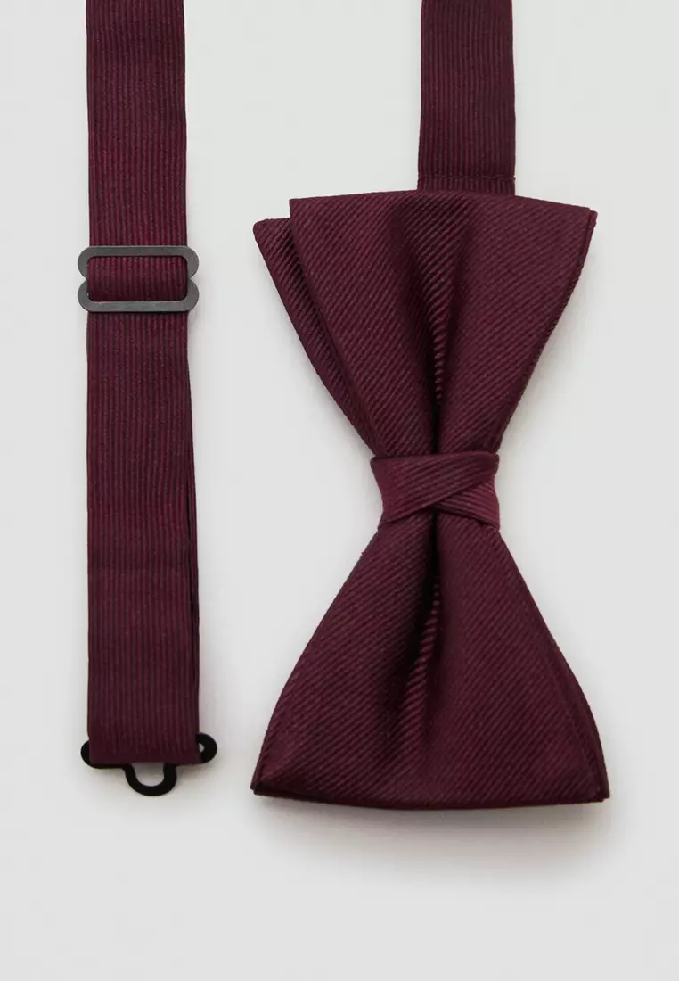 Classic Bow Tie With Microstructure