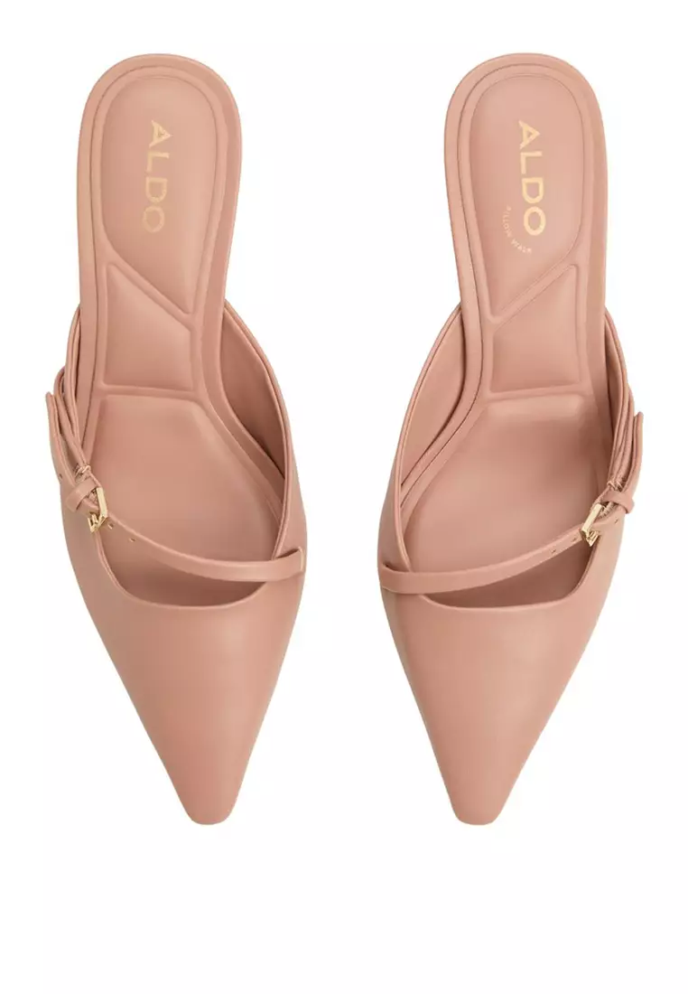 Goldenhaze Kitten Pump Heels