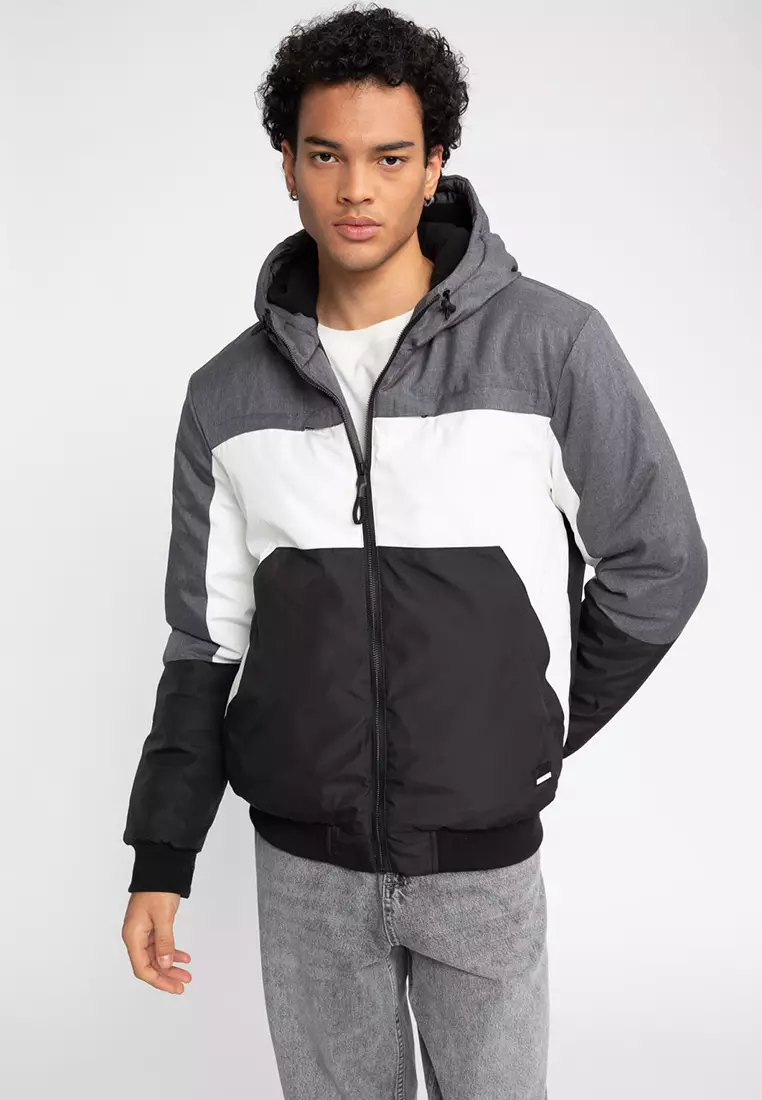 Color-Blocking Slim Jacket