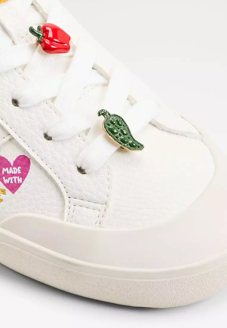 Spicy Low-Top Sneakers