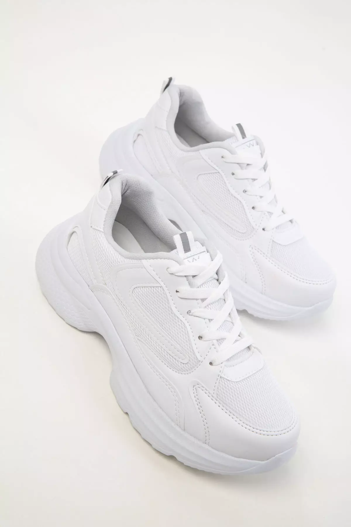 White Women's Sneaker 20413