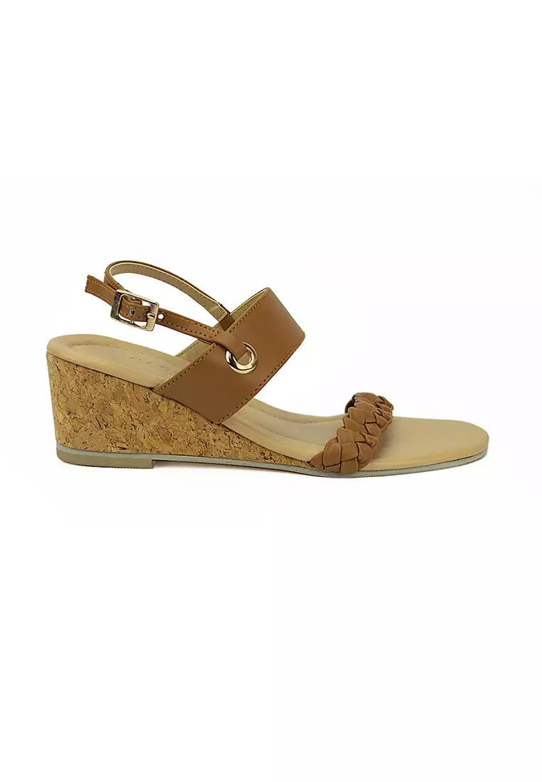 Discount on Cardam's Lifestyle  shoes - SKU: Eclb Lne 00133 Brown Wedge Sandals