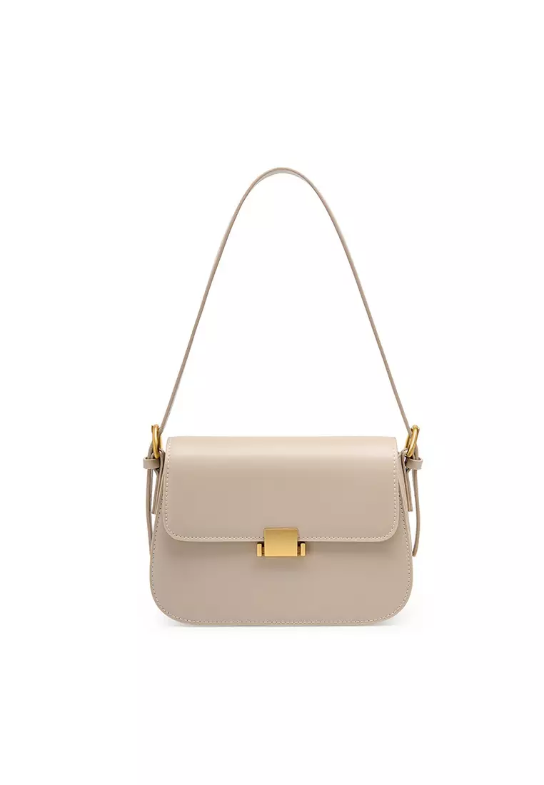 Fashionable Leather Crossbody Bag